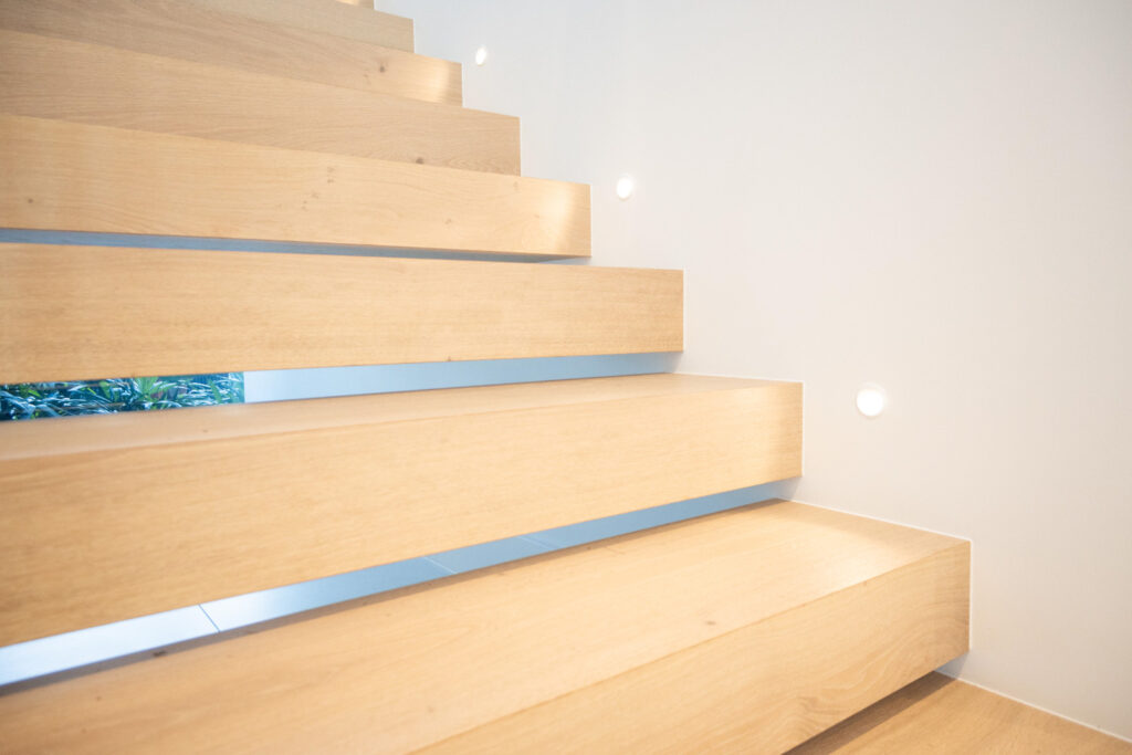 LED stairs lighting